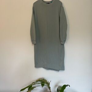 Zara  Long Sleeve Sweatshirt Dress in Sage Green